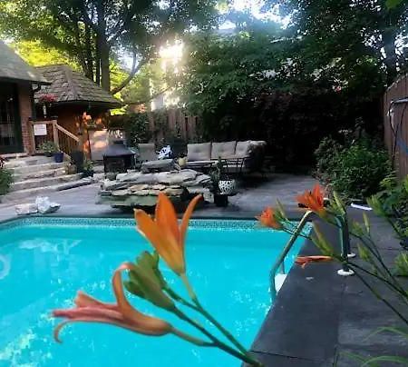 Anneken 1000 Islands B&B Luxury Suites & Spa 布罗克维尔 外观 照片
