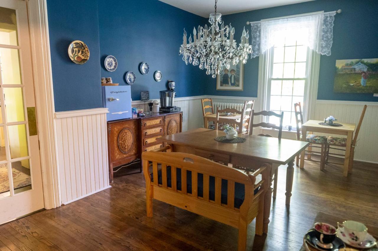 Anneken 1000 Islands B&B Luxury Suites & Spa 布罗克维尔 外观 照片